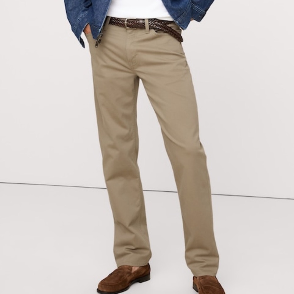 Emerson Chino Pants in Khaki Beige